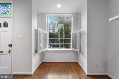 614 8th St NE, Washington, DC 20002 photo 11