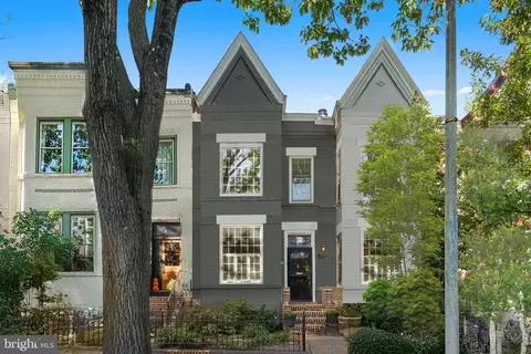 614 8th St NE, Washington, DC 20002 photo 2