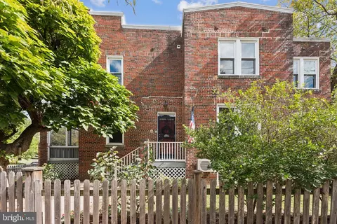5627 7th St NW, Washington, DC 20011