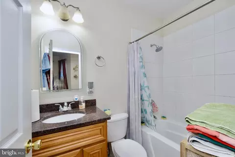 Bath - 815 4th St NE, Washington, DC 20002 photo 2 of 3