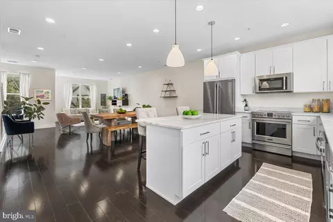 3312 9th NE, Washington, DC 20017 photo 6