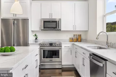 3312 9th NE, Washington, DC 20017