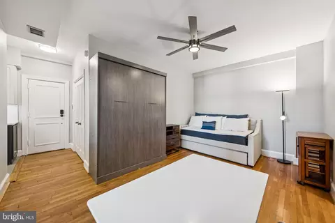 18 9th St NE #304, Washington, DC 20002 photo 9