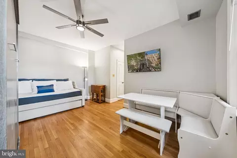 18 9th St NE #304, Washington, DC 20002 photo 11