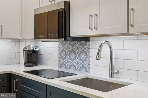 18 9th St NE #304, Washington, DC 20002 photo 7