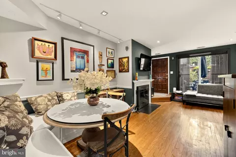 1715 15th St NW #44, Washington, DC 20009