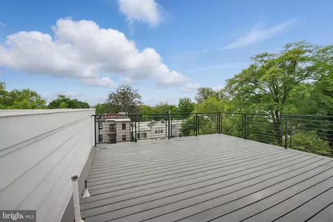 Exterior - 3802 T St NW, Washington, DC 20007 photo 7 of 13