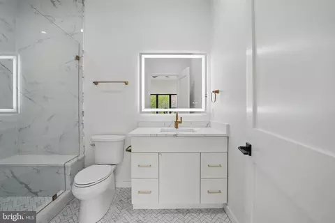 Bath - 3802 T St NW, Washington, DC 20007 photo 6 of 8