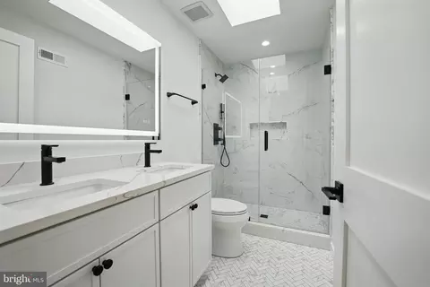 Bath - 3802 T St NW, Washington, DC 20007 photo 7 of 8