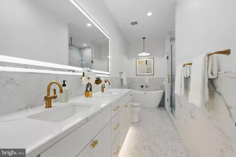 Bath - 3802 T St NW, Washington, DC 20007 photo 2 of 8