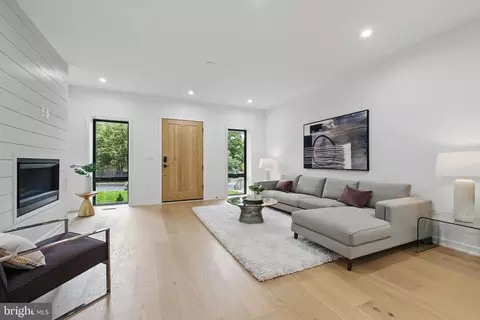 Living - 3802 T St NW, Washington, DC 20007 photo 1 of 4