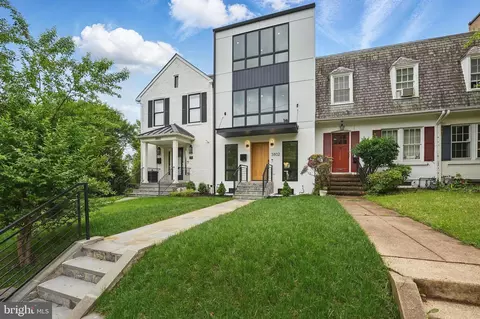 Exterior - 3802 T St NW, Washington, DC 20007 photo 2 of 13