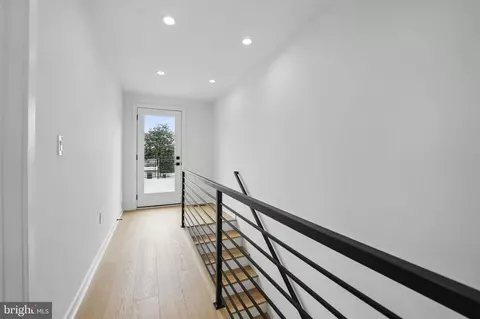 Entry Way - 3802 T St NW, Washington, DC 20007 photo 10 of 14