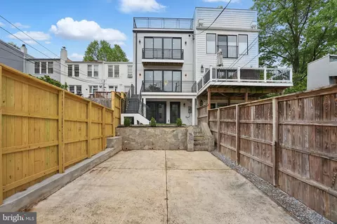 Exterior - 3802 T St NW, Washington, DC 20007 photo 11 of 13