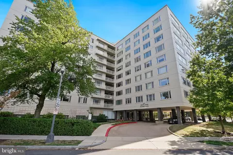2475 Virginia Ave NW #921, Washington, DC 20037