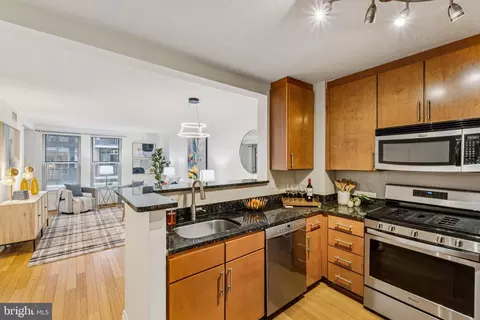 Kitchen - 915 E Street St NW #309, Washington, DC 20004 photo 1 of 2
