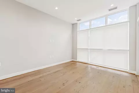 646 H St NE #406, Washington, DC 20002 photo 11