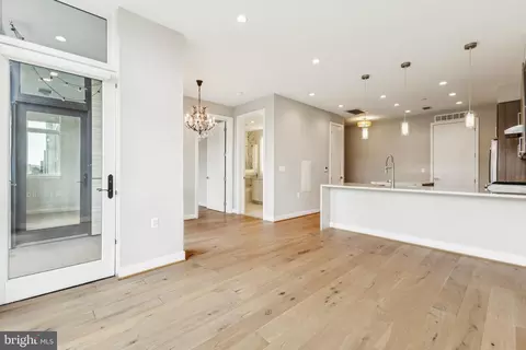 646 H St NE #406, Washington, DC 20002 photo 15