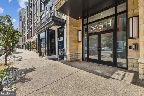 646 H St NE #406, Washington, DC 20002 photo 2