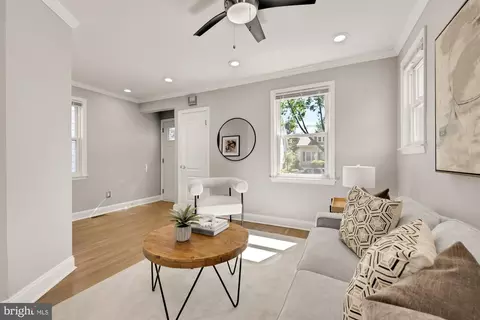 2414 Perry St NE, Washington, DC 20018 photo 11