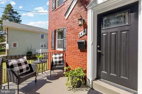 2414 Perry St NE, Washington, DC 20018 photo 3