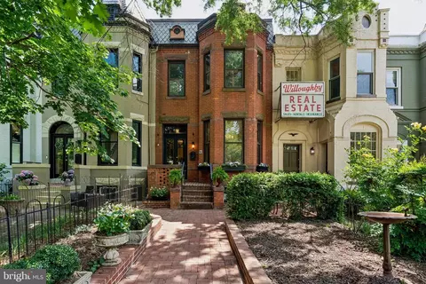 811 Massachusetts Ave NE, Washington, DC 20002