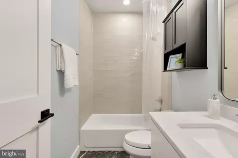 2829 13th St NW #1, Washington, DC 20009 photo 20