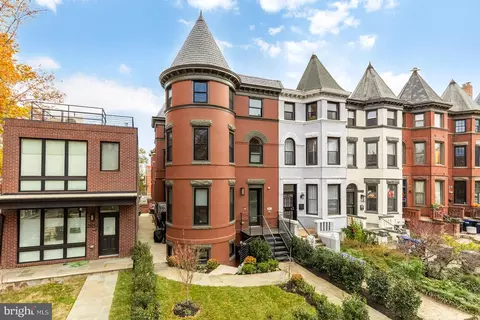 2829 13th St NW #1, Washington, DC 20009 photo 2