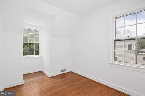 5018 V St NW, Washington, DC 20007 photo 16