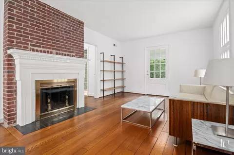 5018 V St NW, Washington, DC 20007 photo 5