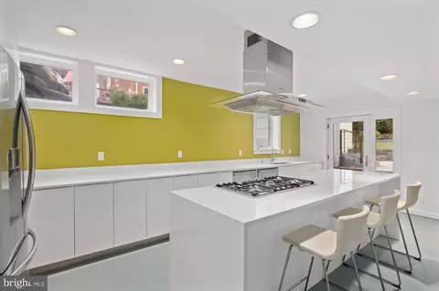 5018 V St NW, Washington, DC 20007 photo 14