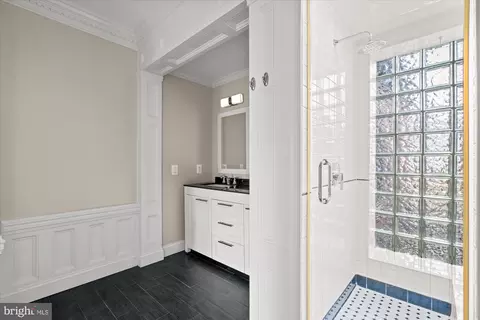 Bath - 1209 S Street St NW, Washington, DC 20009 photo 2 of 8