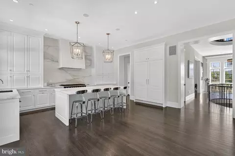 Kitchen - 2107 Foxhall Rd NW, Washington, DC 20007 photo 4 of 5