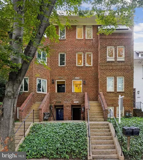 2646 Woodley Pl NW #1/2, Washington, DC 20008