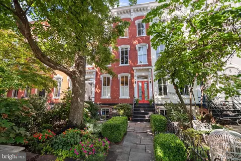 604 E Capitol St NE, Washington, DC 20003