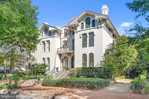 3013 Q St NW, Washington, DC 20007