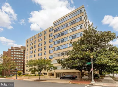 2401 H St NW #904, Washington, DC 20037