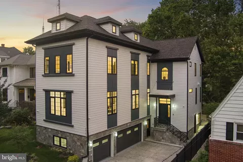 3819 Albemarle St NW, Washington, DC 20016