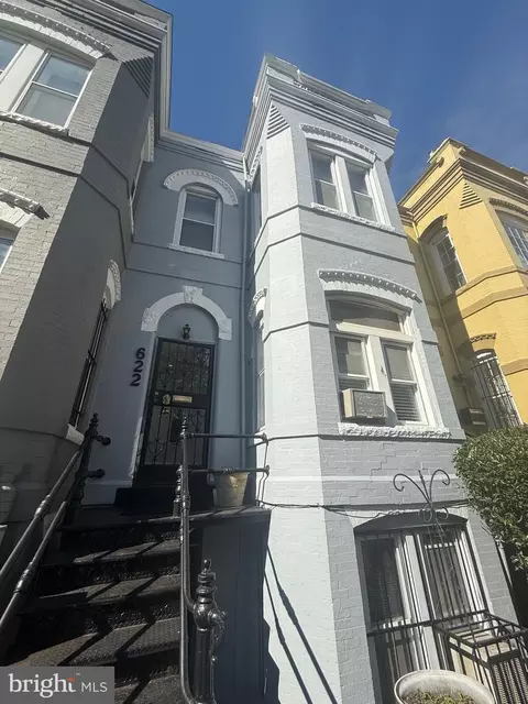 Exterior - 622 11th St NE, Washington, DC 20002 photo 2 of 2