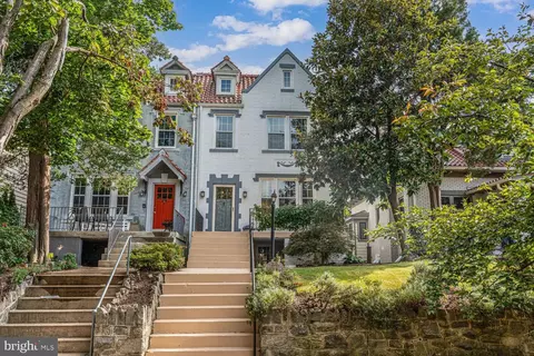 3614 Ordway St NW, Washington, DC 20016