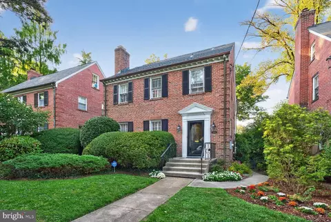 3293 Worthington St NW, Washington, DC 20015