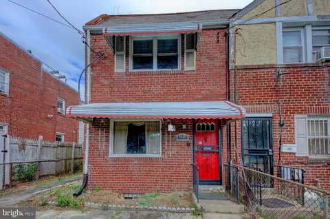 4620 Hanna Pl SE, Washington, DC 20019