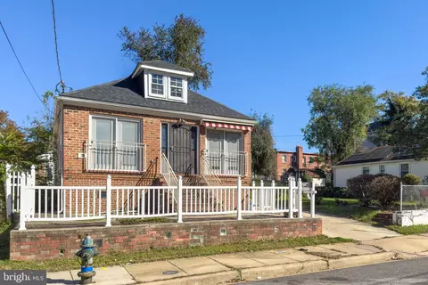 5432 Call Pl SE, Washington, DC 20019