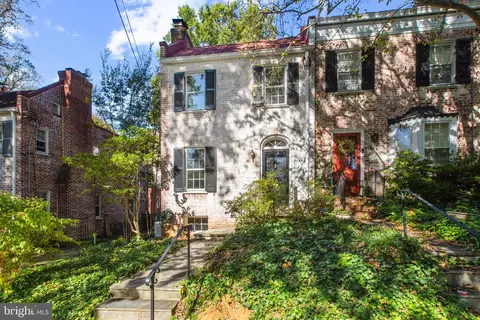 5025 V St NW, Washington, DC 20007