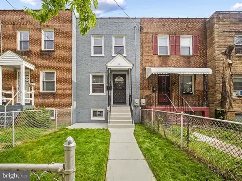 5623 Eads St NE, Washington, DC 20019