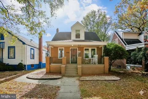 4229 Lane Pl NE, Washington, DC 20019