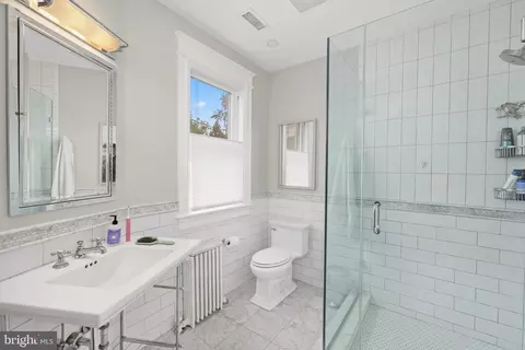 Bath - 2908 R St NW, Washington, DC 20007 photo 2 of 2