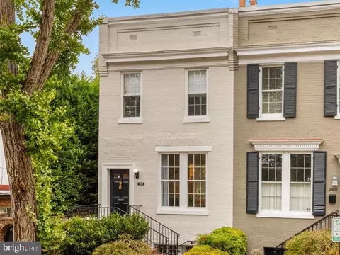 2908 R St NW, Washington, DC 20007