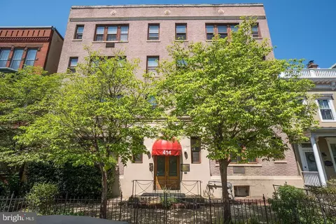 414 Seward Sq SE #104, Washington, DC 20003