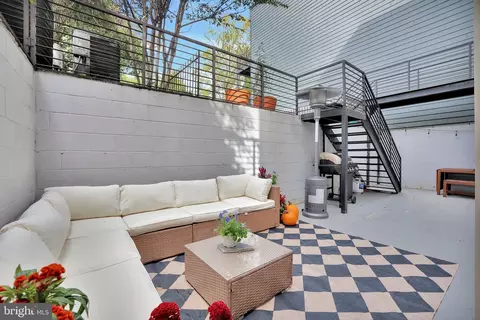 712 Kearny St NE #5, Washington, DC 20017